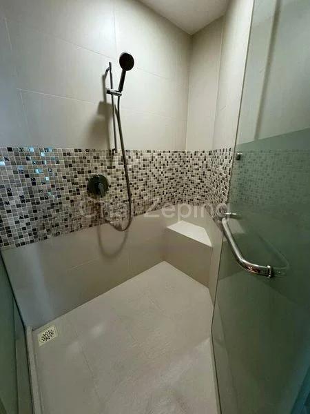 3 Bed Condo for Rent in  Parkshore - Image 4
